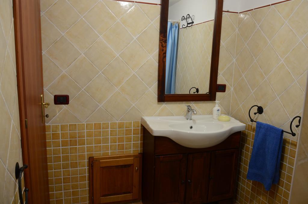 Fiorerosa Santa Maria Navarrese Kamer foto
