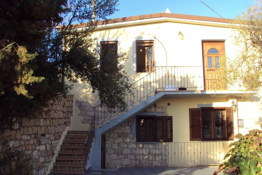Fiorerosa Santa Maria Navarrese Buitenkant foto