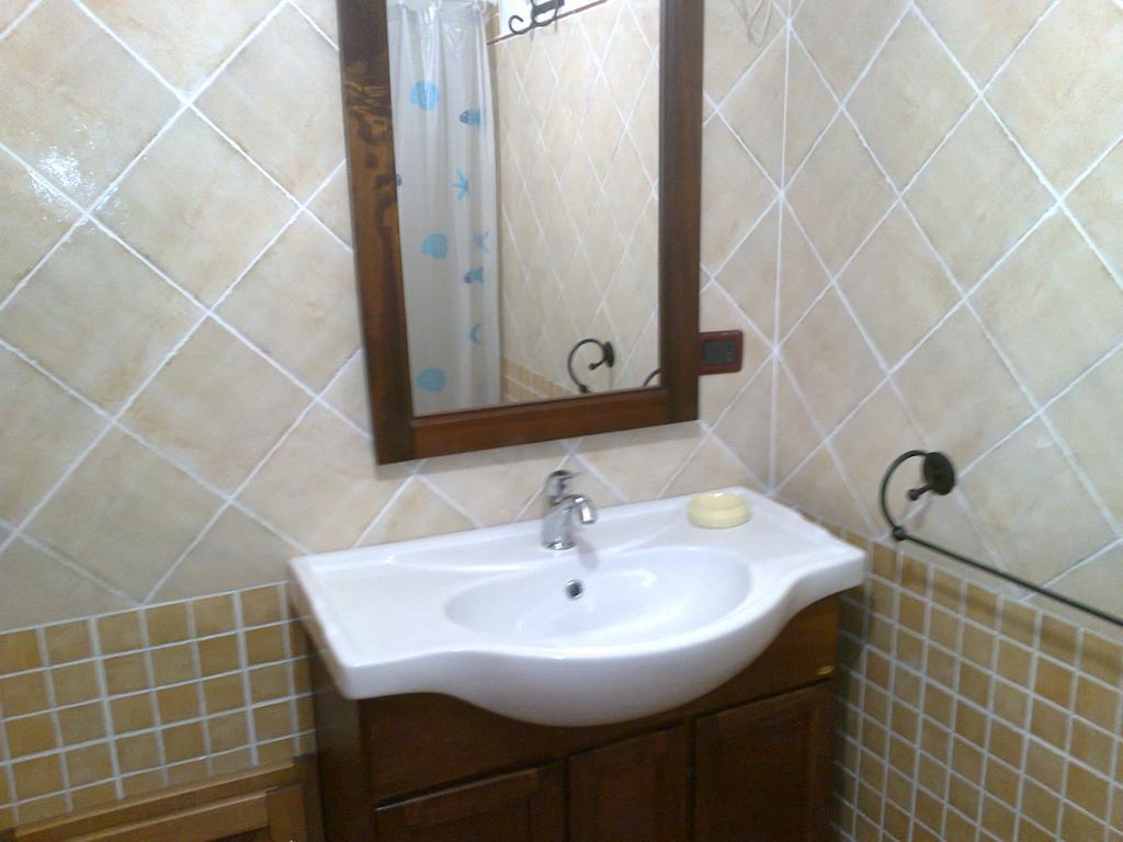 Fiorerosa Santa Maria Navarrese Kamer foto